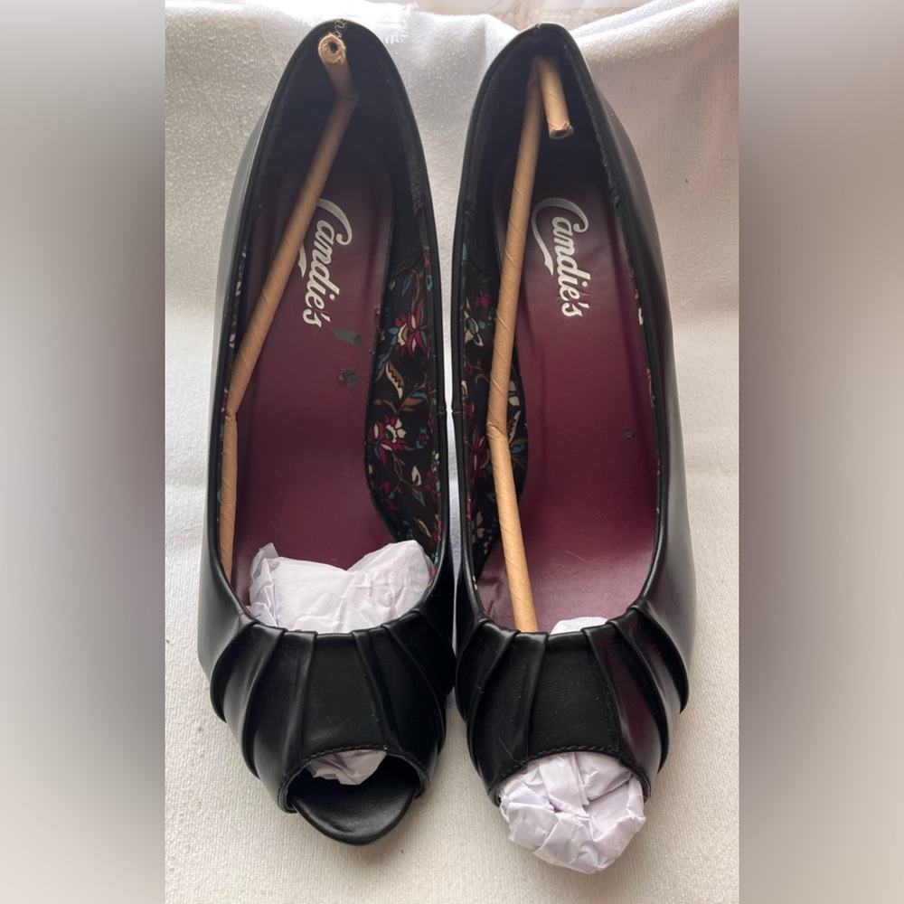 Candies Classy Black Pumps Sassy - Sale!!!